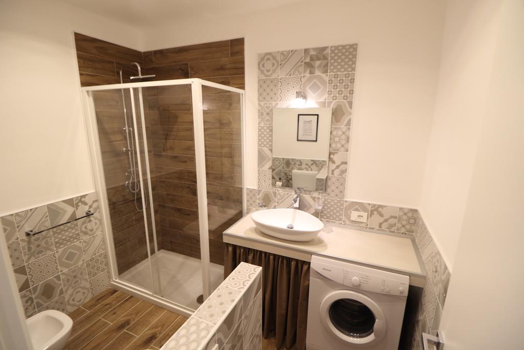 Toledo Boutique Studio Apartments Naples Exterior photo